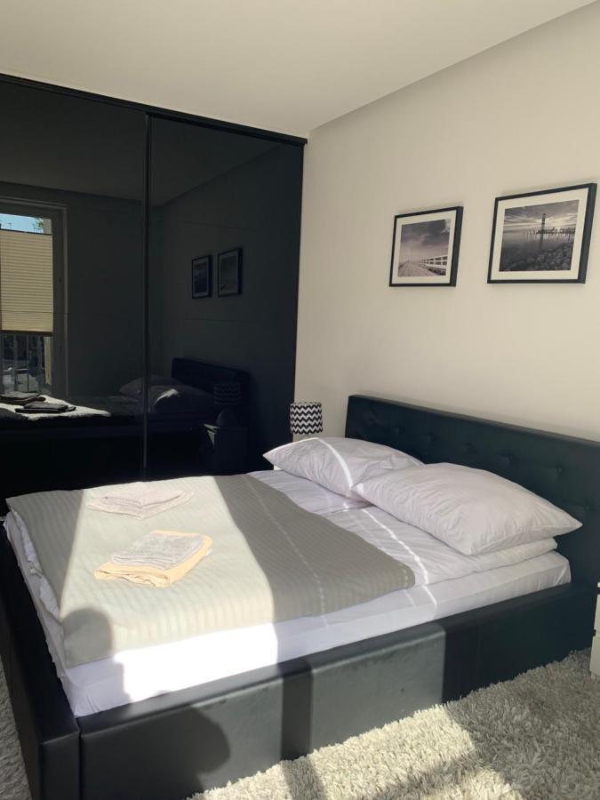 Nowoczesny Apartament III Al. Nmp Częstochowa Buitenkant foto