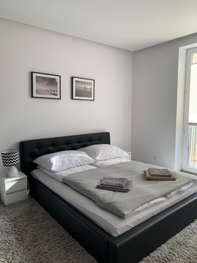Nowoczesny Apartament III Al. Nmp Częstochowa Buitenkant foto